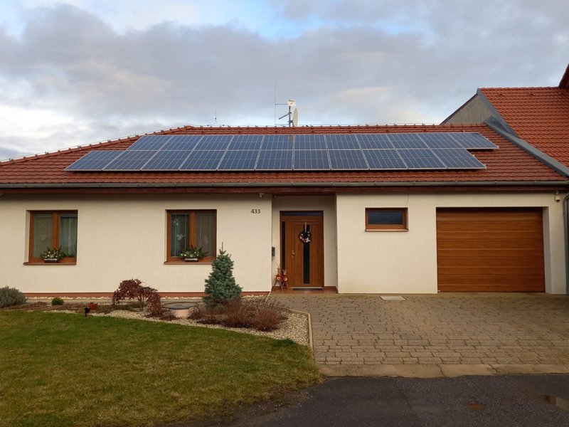 FVE Hroznová Lhota  9,9 kWp