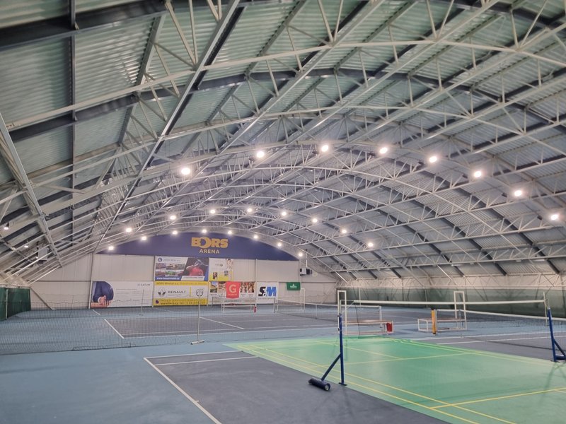 Nová osvětlovací soustava LED svítidel sportovní haly BORS Břeclav